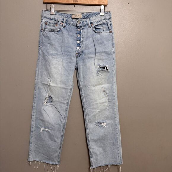 We The Free women’s distressed light wash Jean size 26 - Picture 1 of 6